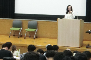 講演会の様子_1